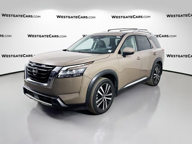 Used 2023 Nissan Pathfinder Platinum video 2