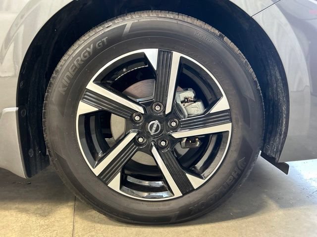 Used 2024 Nissan Sentra SV w/ All-Weather Package FWD image 11