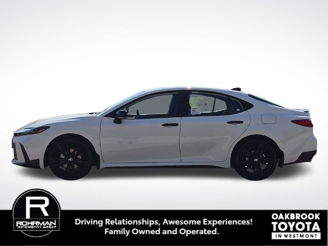 New 2026 Toyota Camry Hybrid AWD/4WD image 9