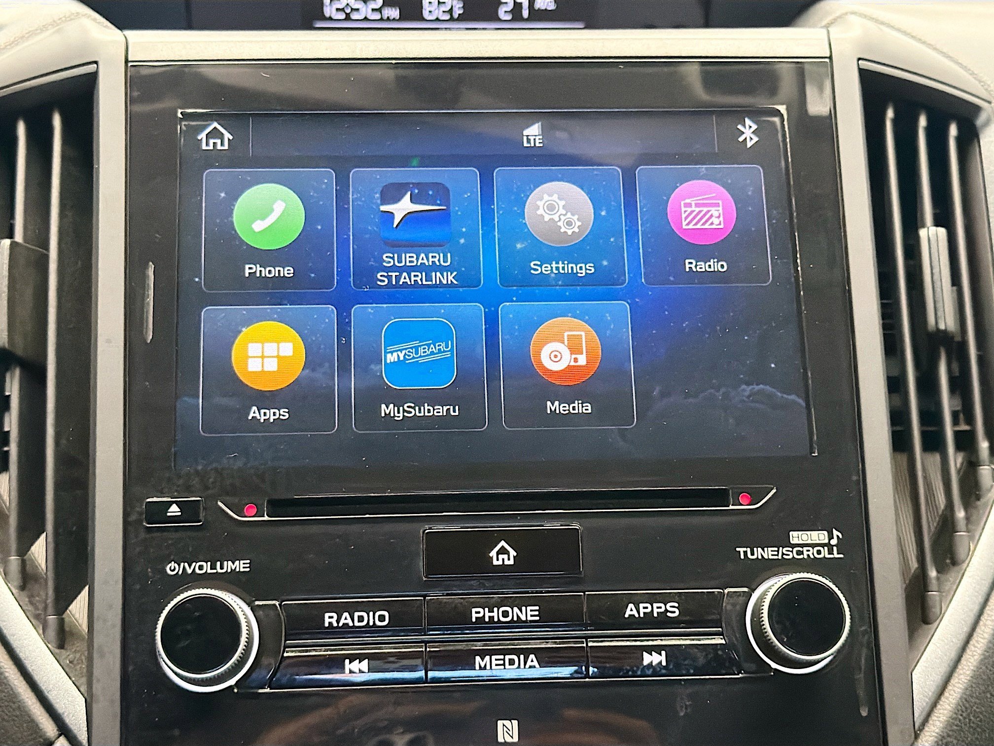 Used 2022 Subaru Crosstrek 2.5i Sport w/ Moonroof Package image 9