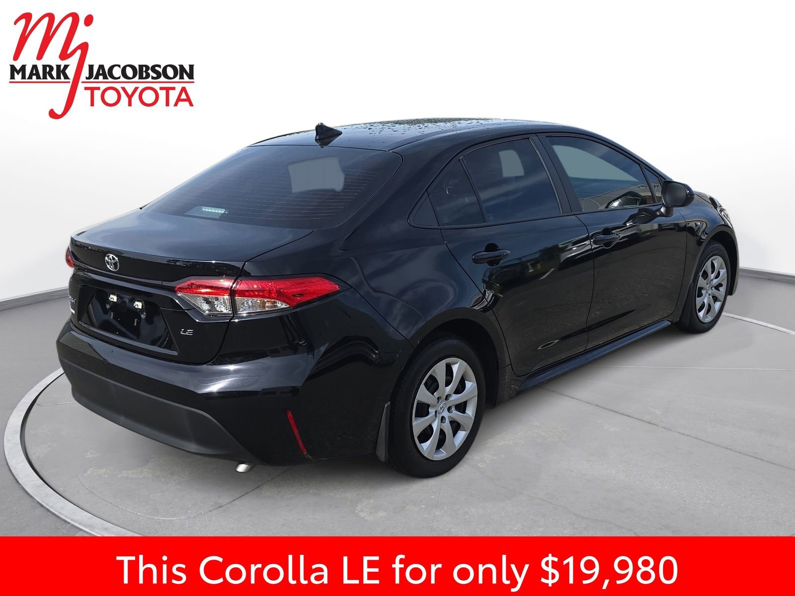 Used 2024 Toyota Corolla LE image 9