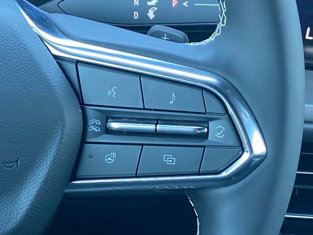 New 2026 Chevrolet Traverse LT w/ Driver Confidence Package image 9