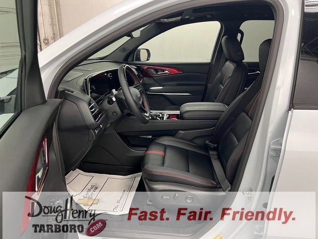 New 2026 Chevrolet Traverse RS w/ LPO, Floor Liner Package image 33