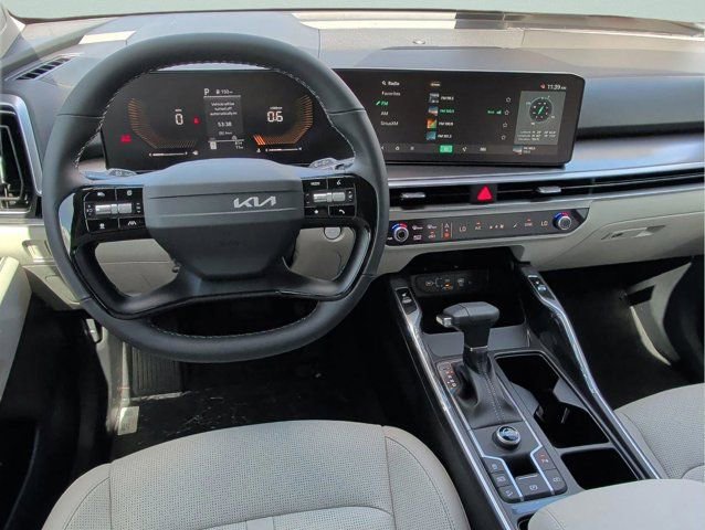 New 2026 Kia Sorento S FWD image 15