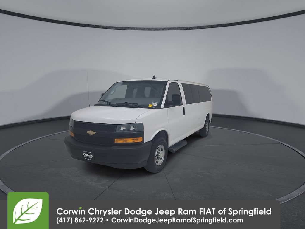 Used 2023 Chevrolet Express 3500 LS RWD image 6