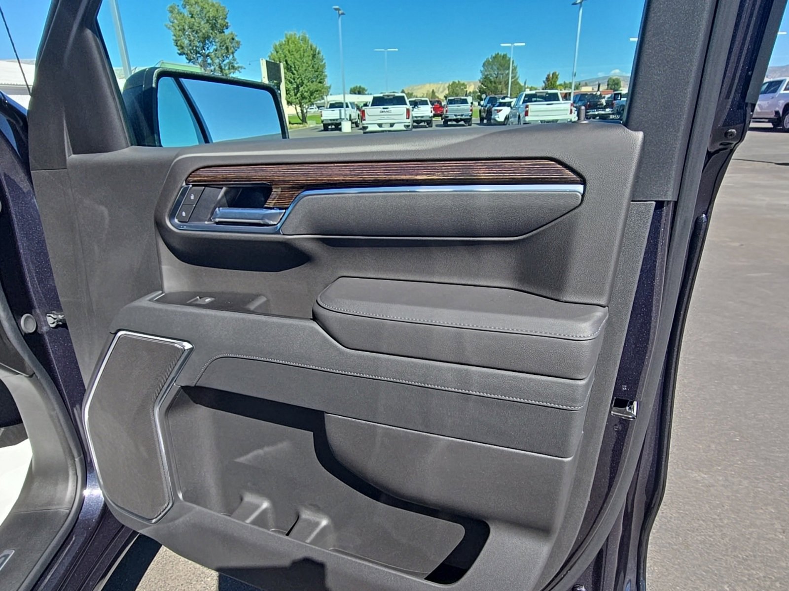 New 2026 GMC Sierra 1500 Elevation image 37