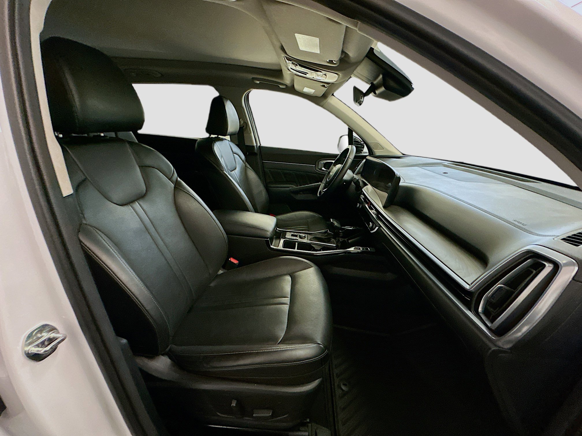 Used 2024 Kia Sorento SX image 35