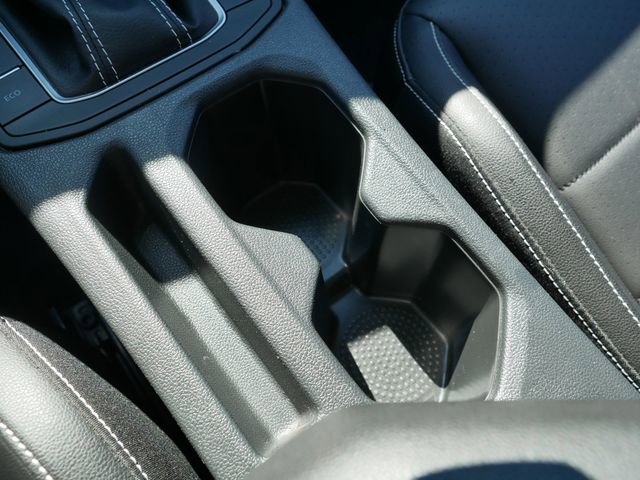 Used 2023 Volkswagen Jetta SE w/ Panoramic Sunroof Package image 35