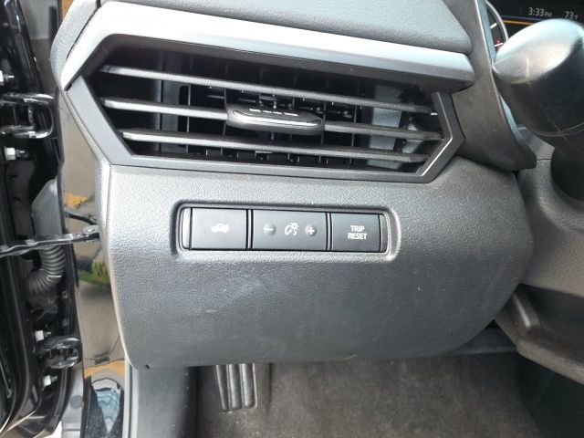 Used 2022 Nissan Altima 2.5 SV image 14