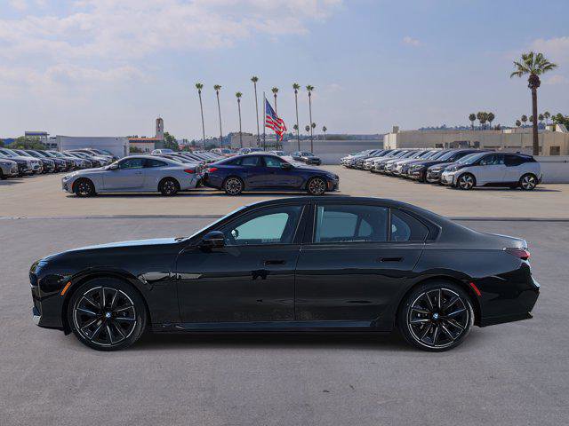 New 2025 BMW 750e xDrive image 8