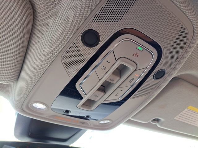 Used 2022 Audi Q8 Premium Plus image 18