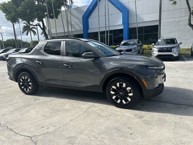 Used 2025 Hyundai Santa Cruz SEL FWD image 17