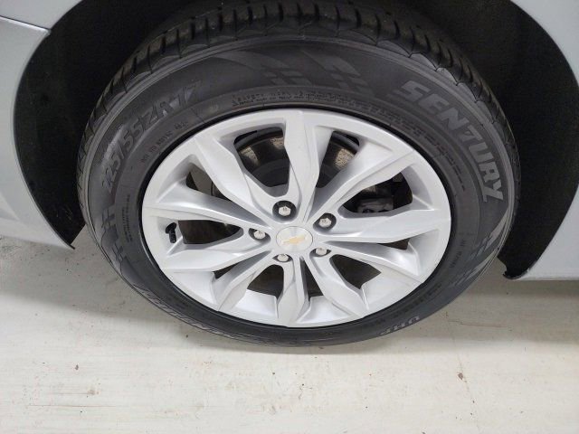 Used 2023 Chevrolet Malibu LT image 14