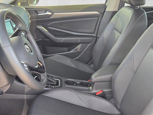 Used 2020 Volkswagen Jetta SE image 14