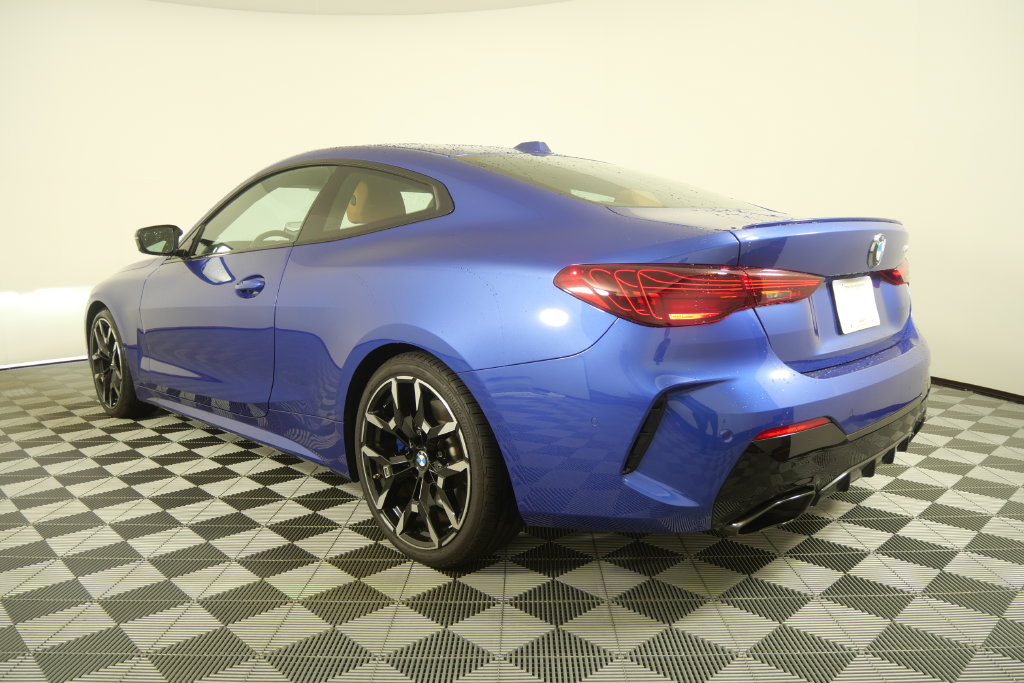 Certified 2026 BMW M440i Coupe RWD image 6