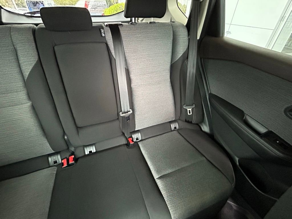 Certified 2021 Nissan Rogue S image 16