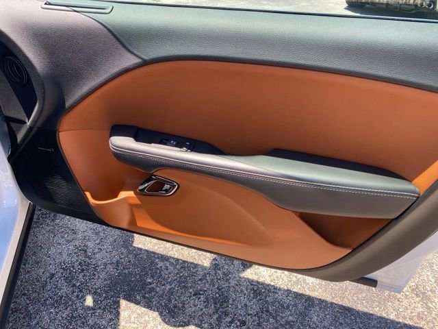 Used 2016 Dodge Challenger SRT Hellcat RWD image 23