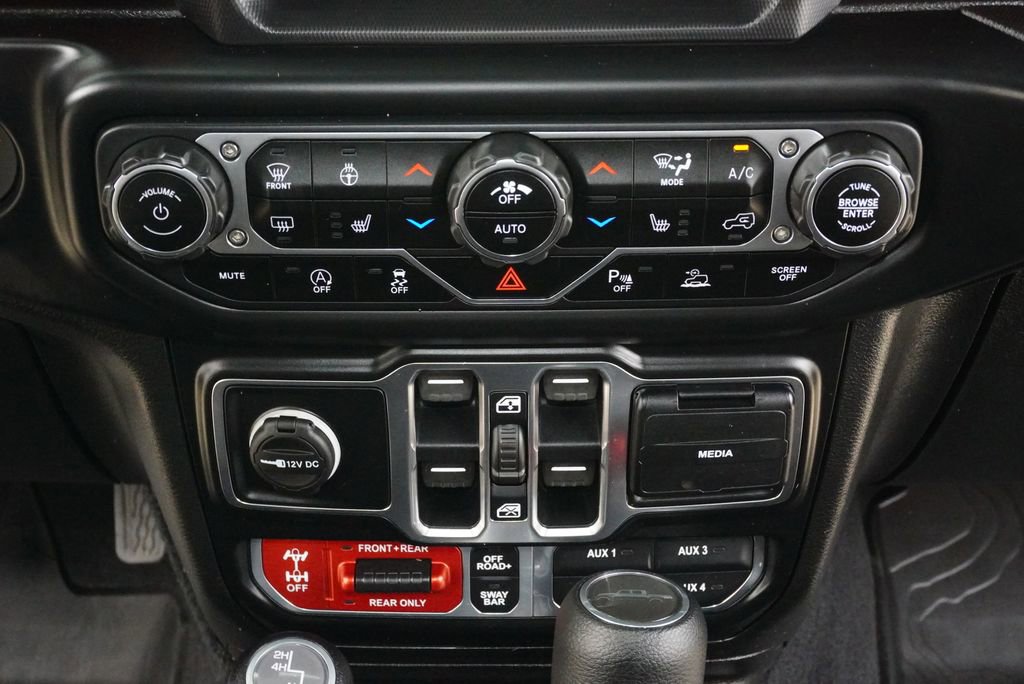 Used 2020 Jeep Gladiator Rubicon AWD/4WD image 17