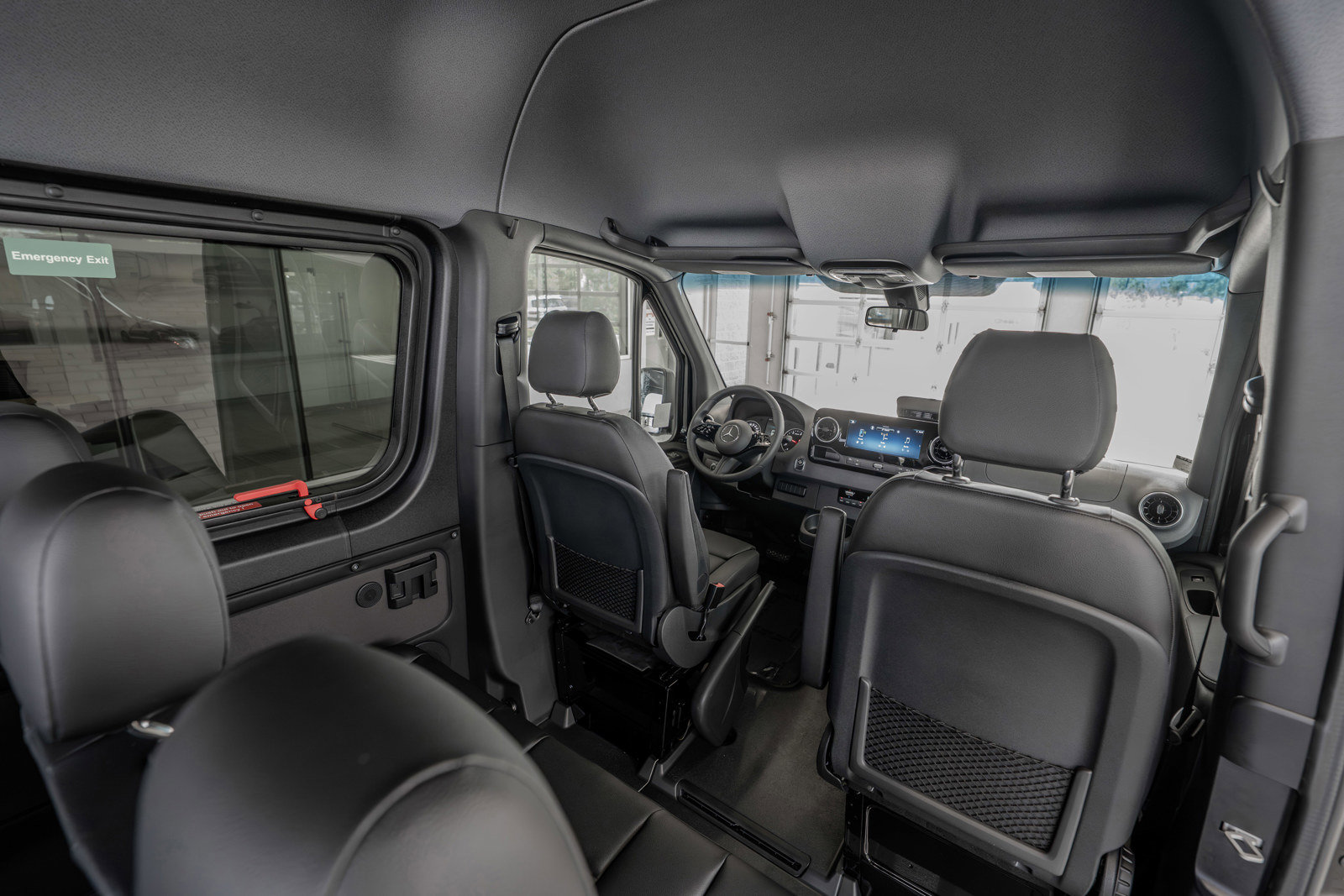 New 2025 Mercedes-Benz Sprinter 2500 image 28