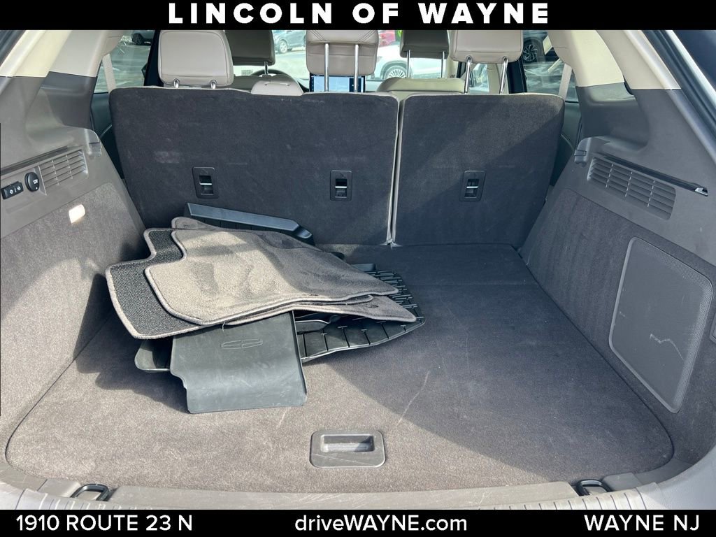 Used 2023 Lincoln Nautilus Reserve AWD/4WD image 22
