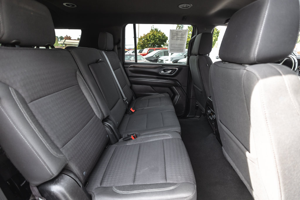 Used 2022 Chevrolet Suburban LS AWD/4WD image 30
