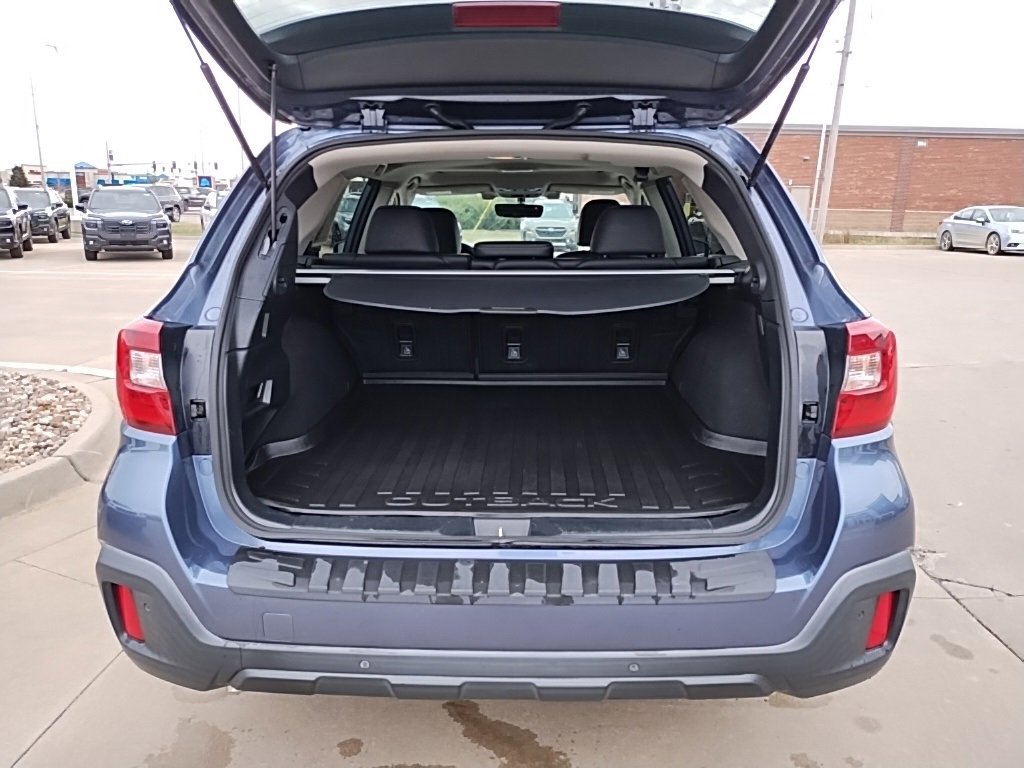 Used 2018 Subaru Outback 2.5i Limited image 49
