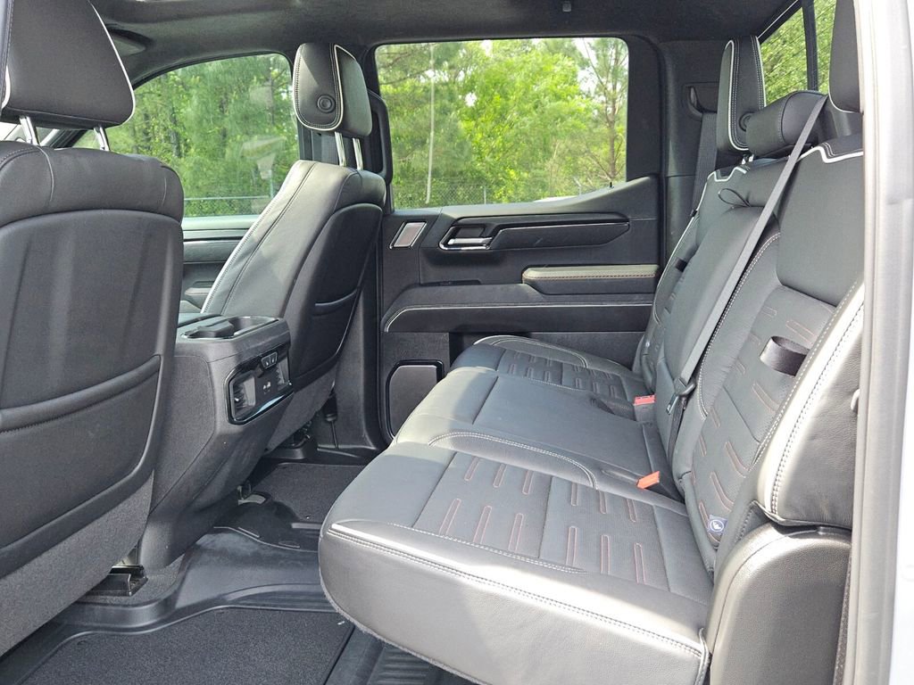 Used 2024 GMC Sierra 1500 AT4X image 11