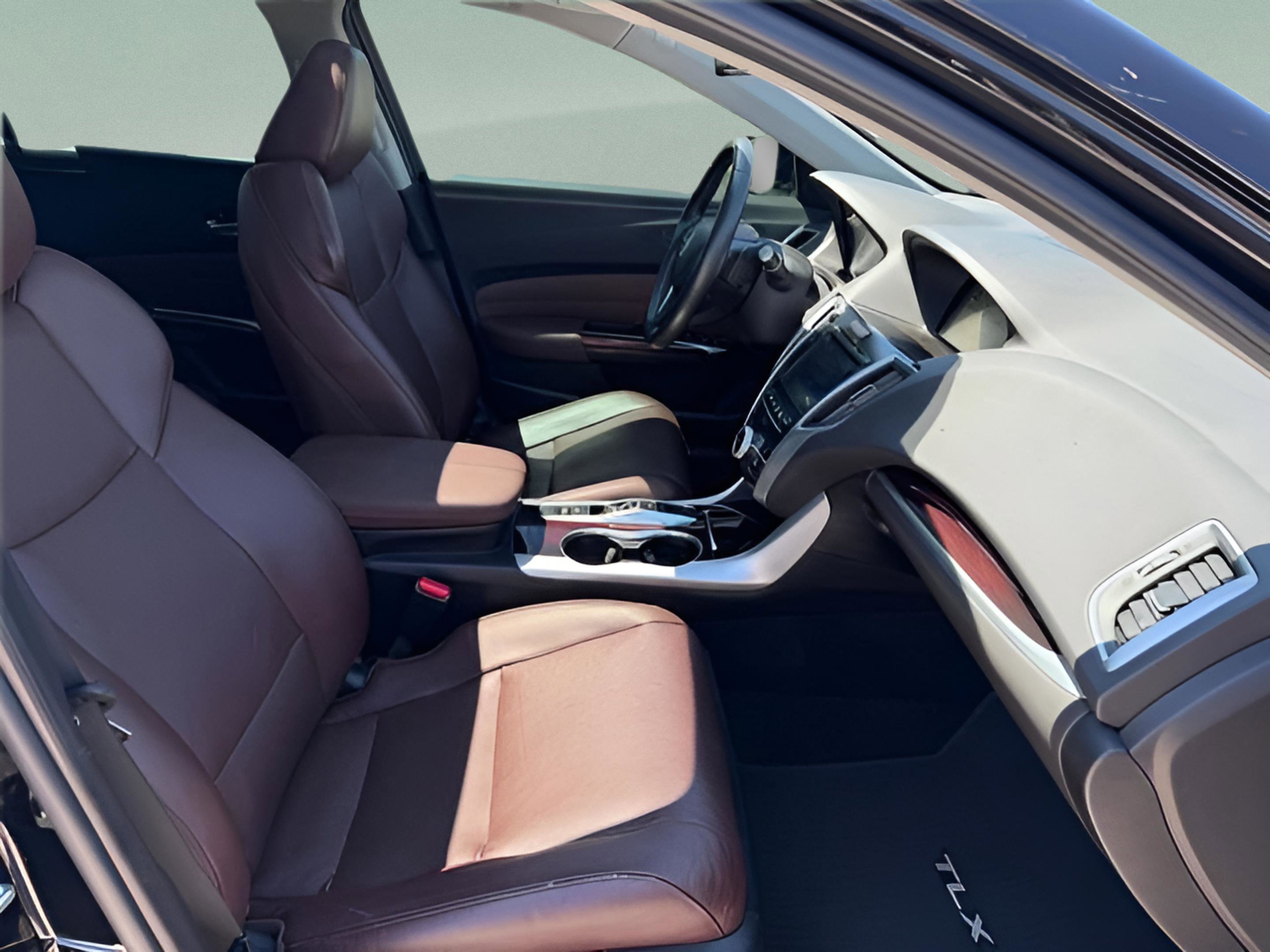 Used 2015 Acura TLX V6 w/ Technology Package FWD image 27