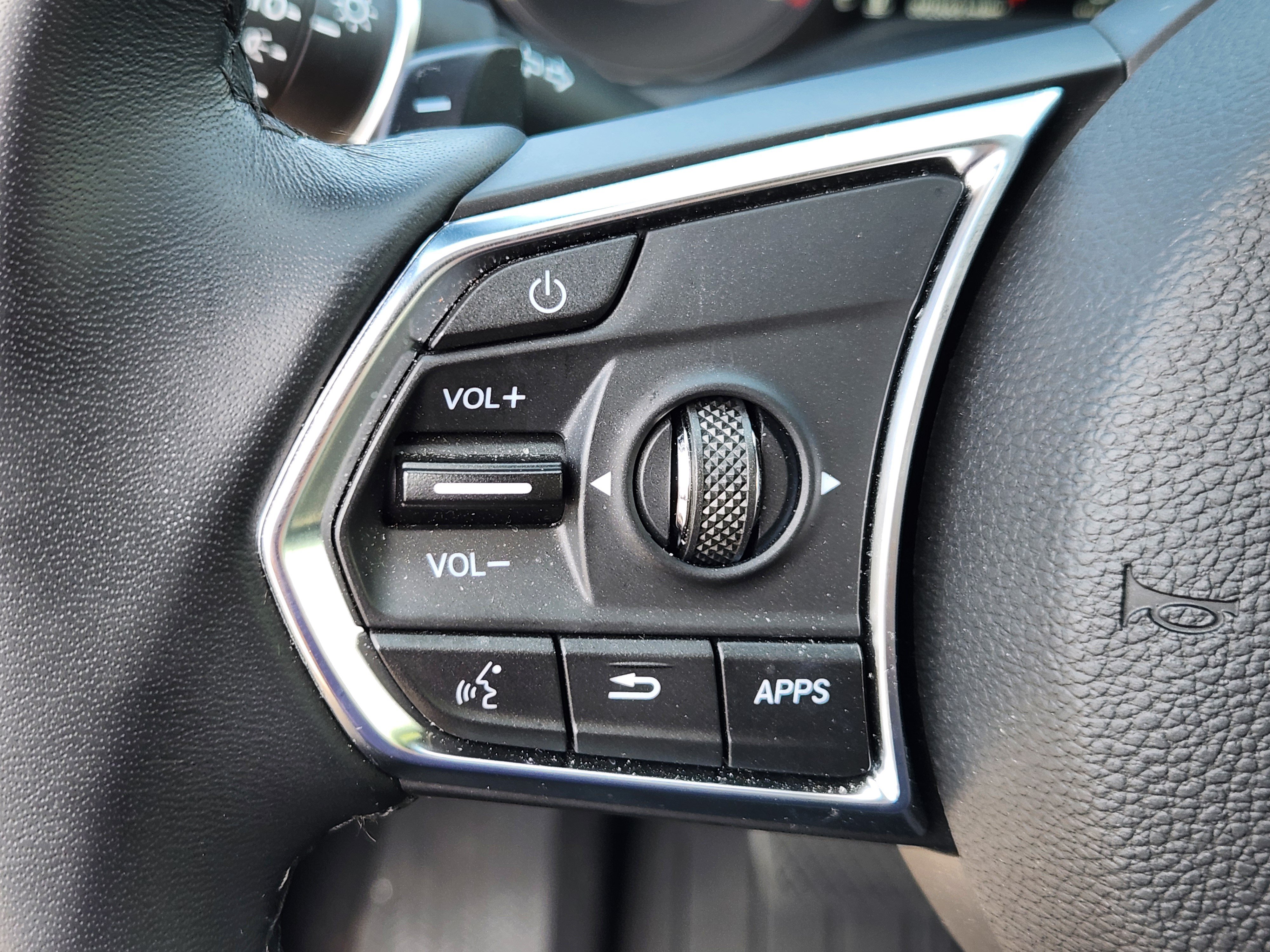 Certified 2025 Acura RDX SH-AWD image 23