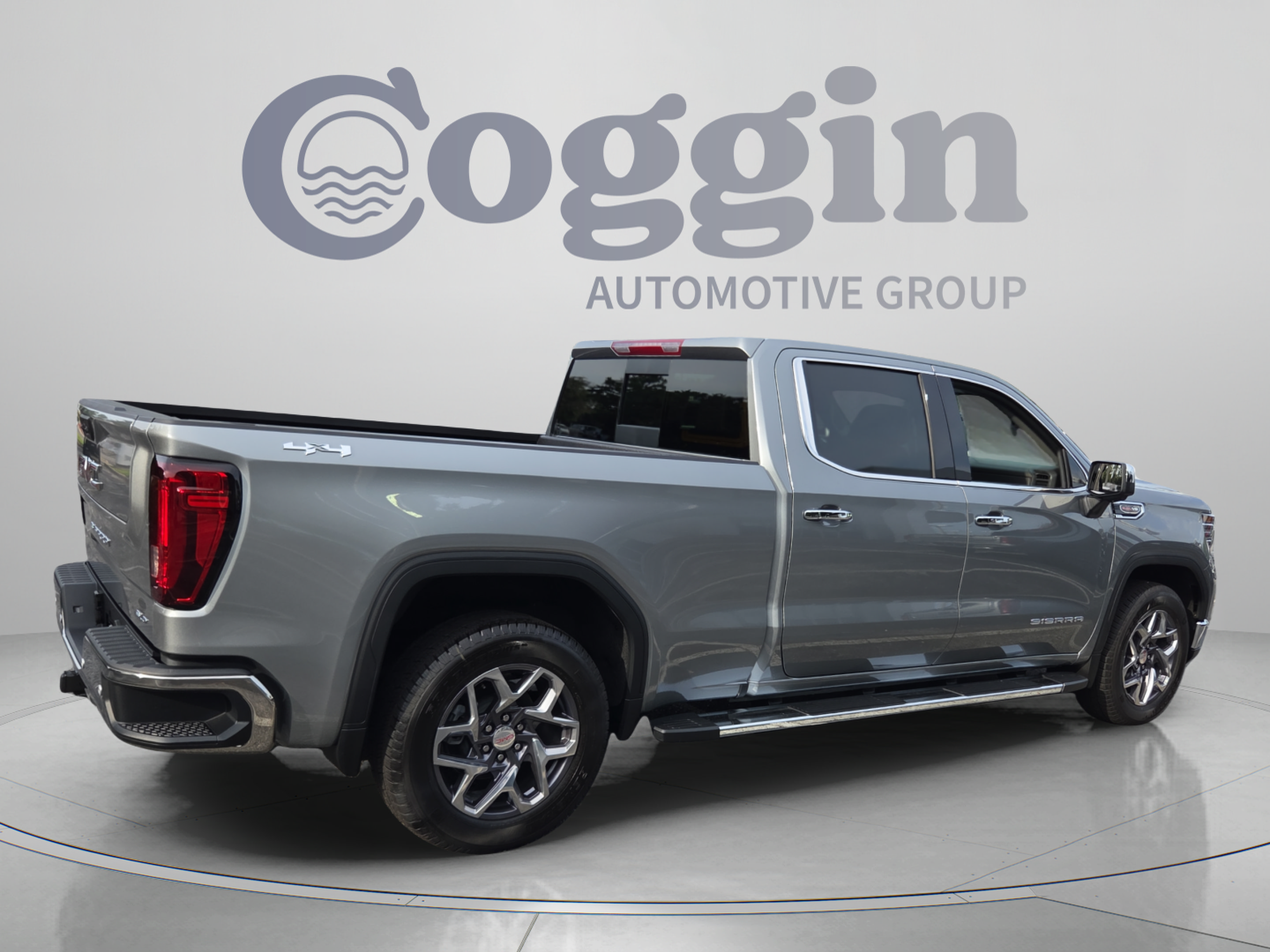 New 2026 GMC Sierra 1500 SLT w/ SLT Premium Plus Package AWD/4WD image 5