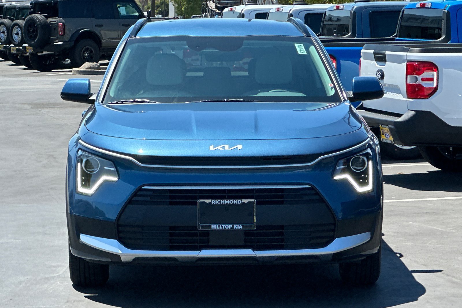 New 2026 Kia Niro EX FWD image 9
