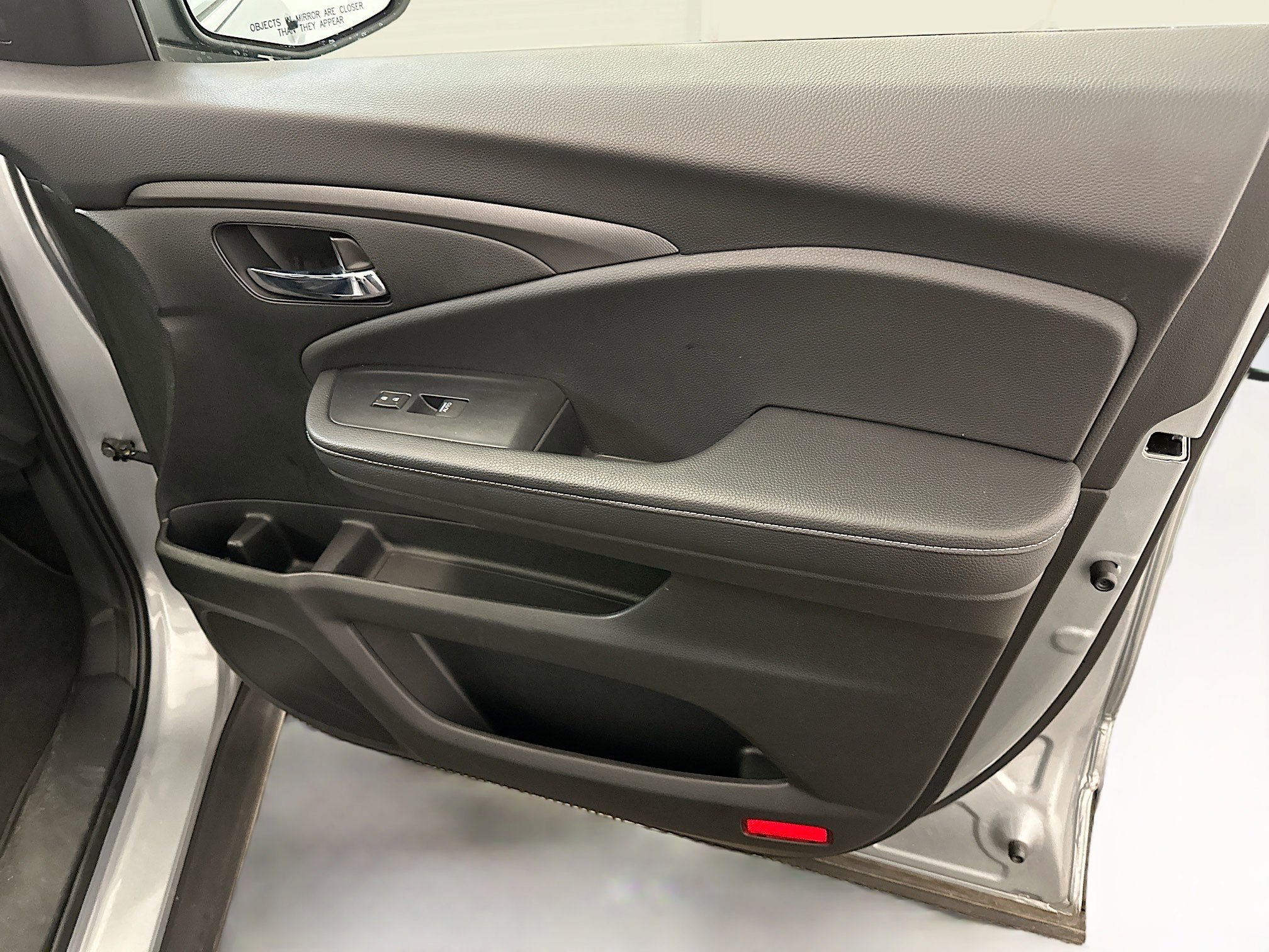 Used 2025 Honda Ridgeline RTL image 33