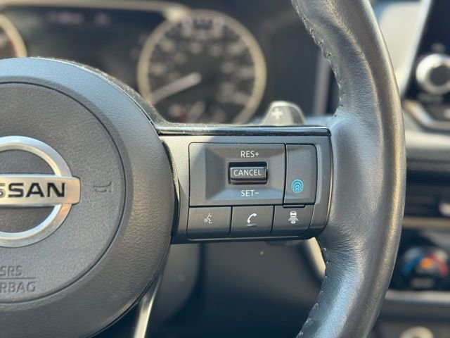 Used 2021 Nissan Rogue SV image 25
