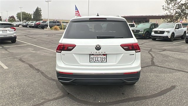 Used 2023 Volkswagen Tiguan SE image 4
