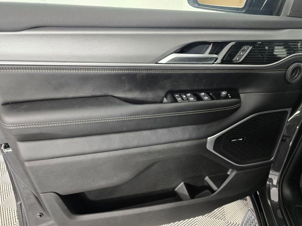 New 2026 Jeep Grand Wagoneer 4WD image 20