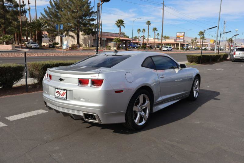 Used 2010 Chevrolet Camaro LT w/ LPO, Ground Effects Package RWD image 7
