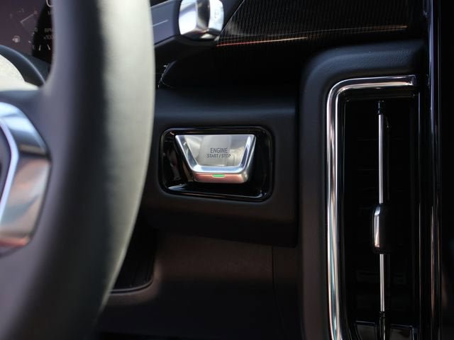 New 2026 GMC Yukon XL Elevation AWD/4WD image 30