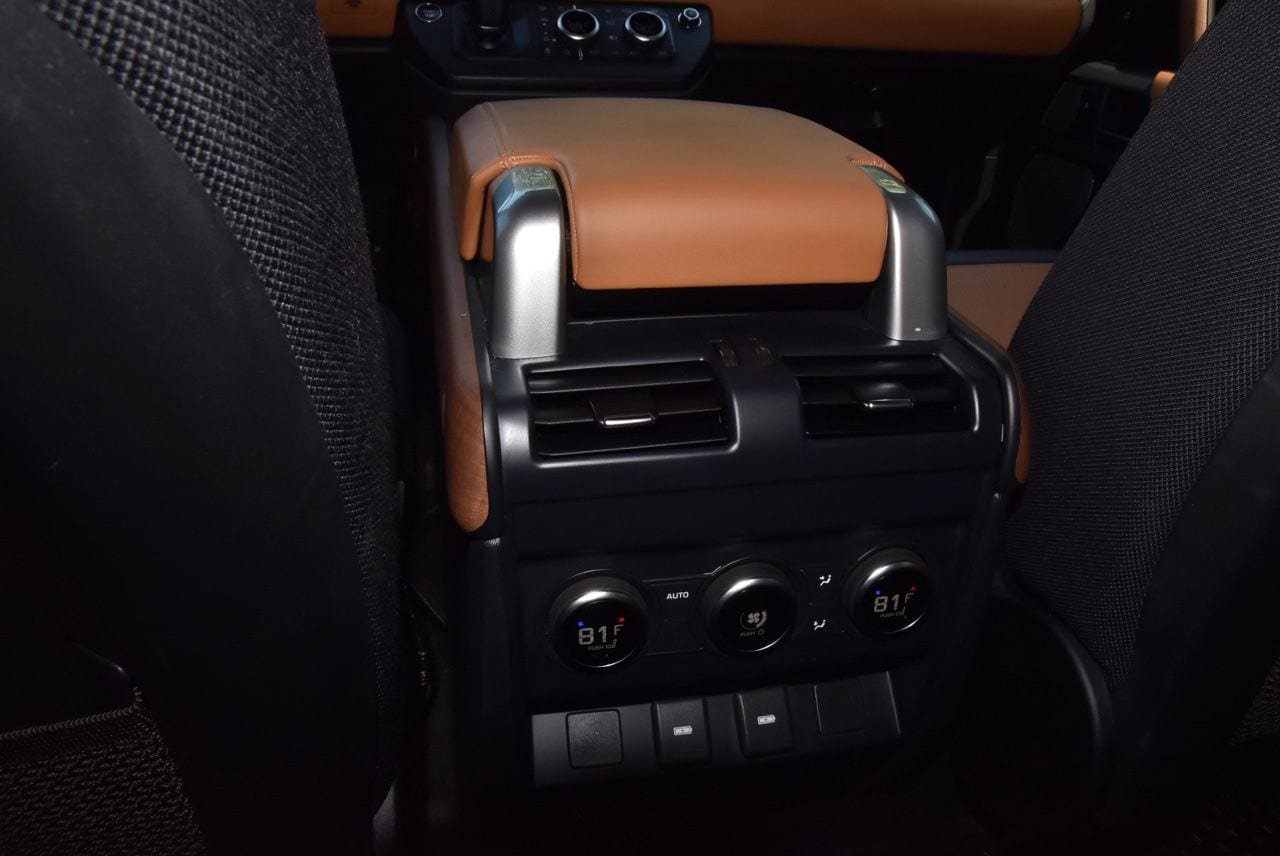 Used 2023 Land Rover Defender 130 X AWD/4WD image 19
