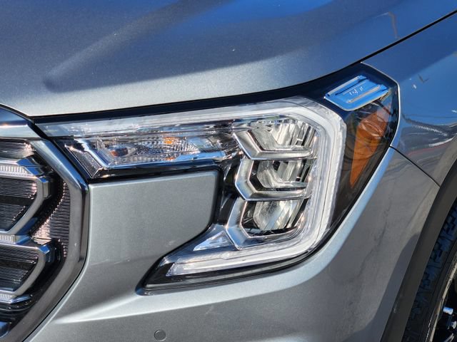 Used 2024 GMC Terrain AT4 w/ Infotainment Package II AWD/4WD image 9