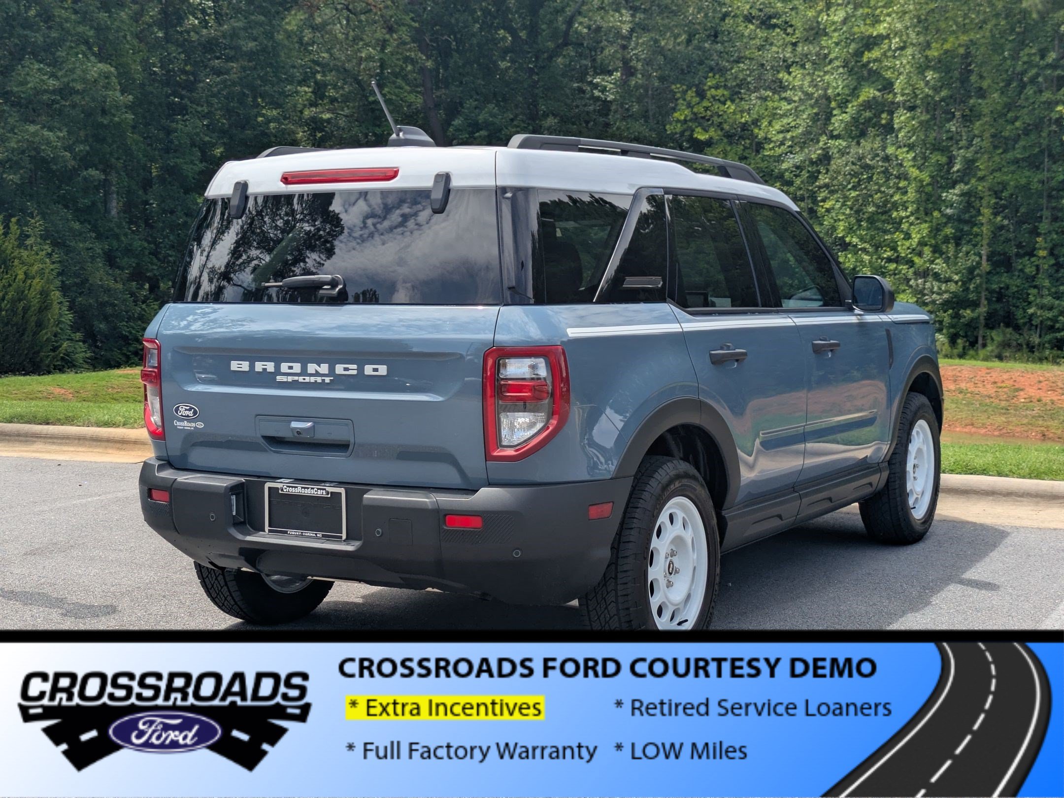 New 2026 Ford Bronco Sport Heritage w/ Convenience Package AWD/4WD image 3