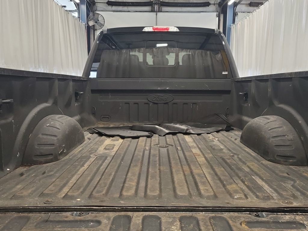 Used 2019 Ford F250 Lariat w/ Lariat Ultimate Package AWD/4WD image 6
