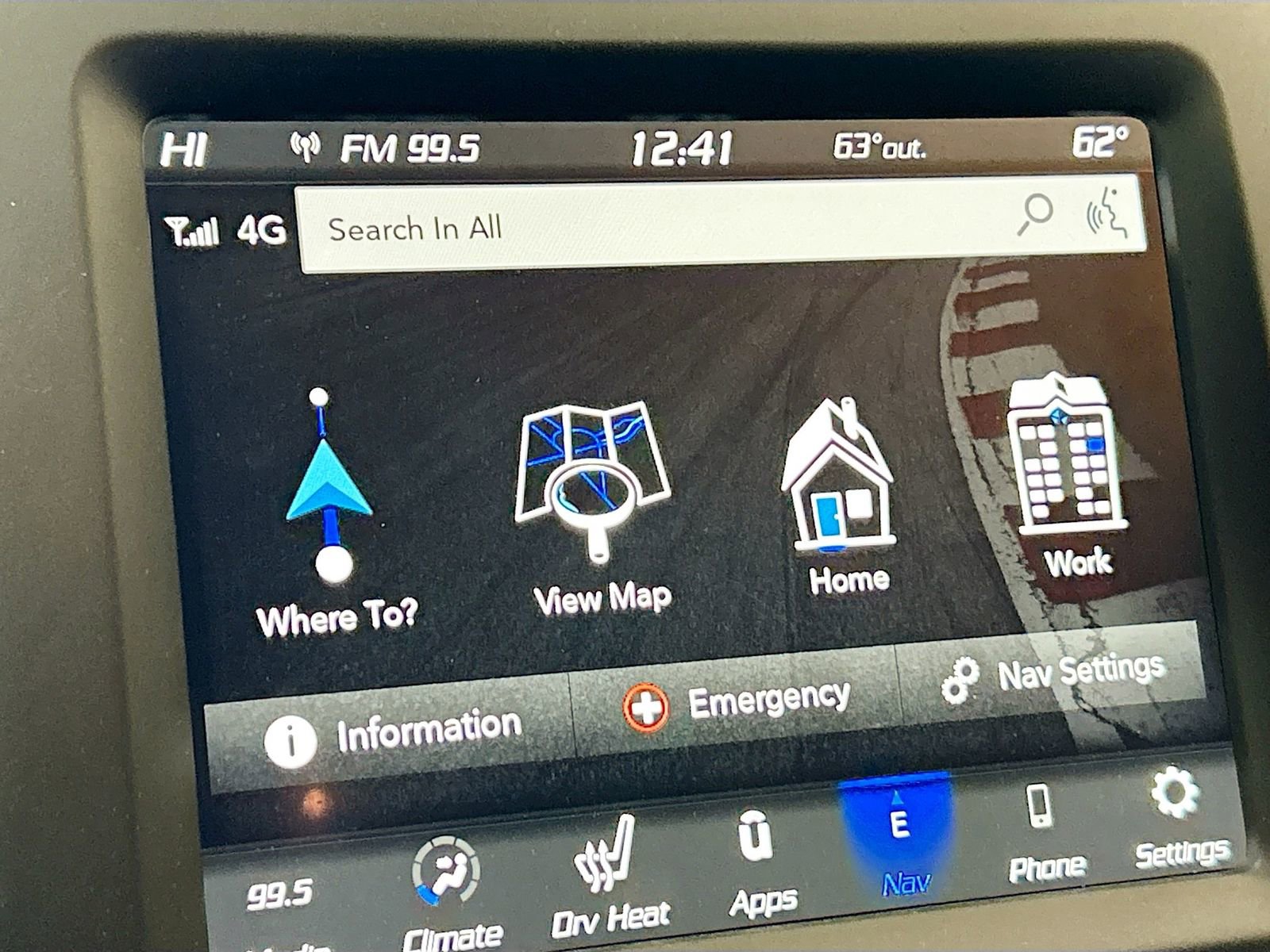 Used 2023 Jeep Cherokee Altitude Lux AWD/4WD image 13