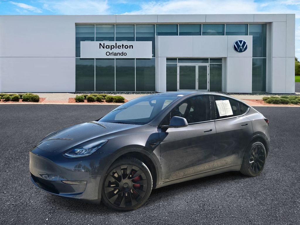 Used 2023 Tesla Model Y Long Range image 31