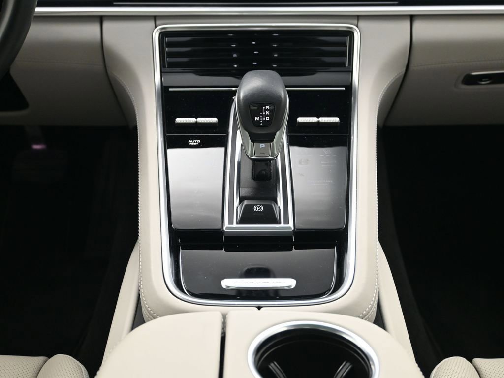 Certified 2022 Porsche Panamera 4 Executive image 10