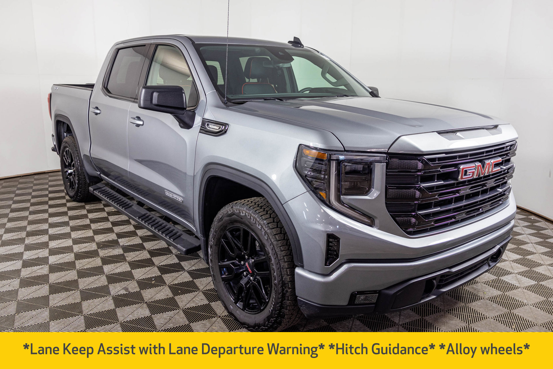 Used 2026 GMC Sierra 1500 Elevation AWD/4WD image 13