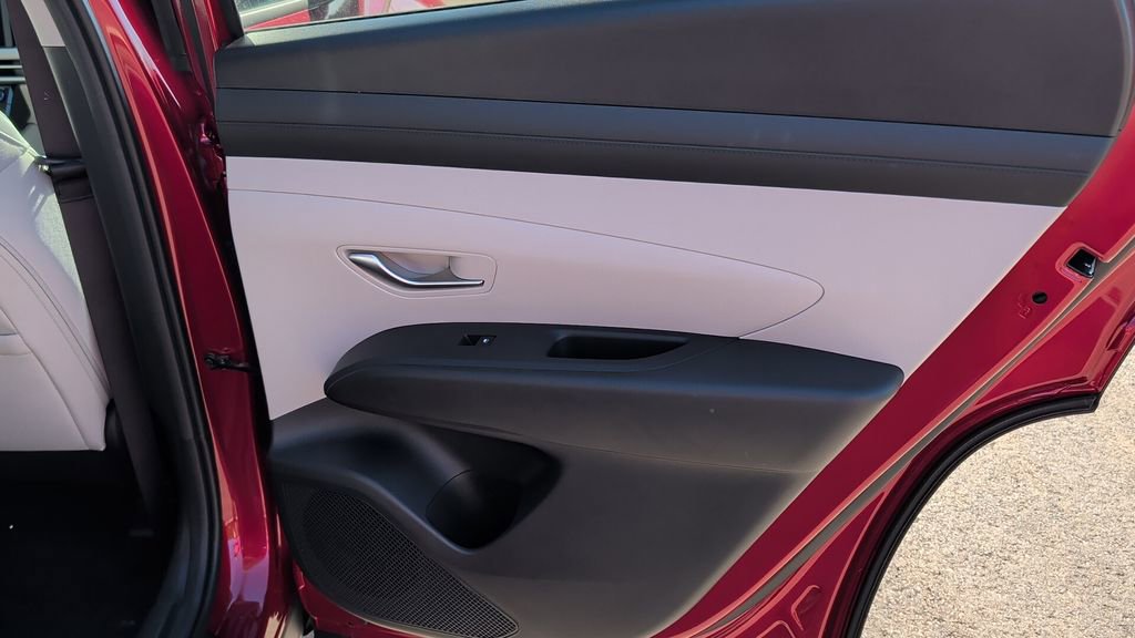 New 2026 Hyundai Tucson SEL image 16