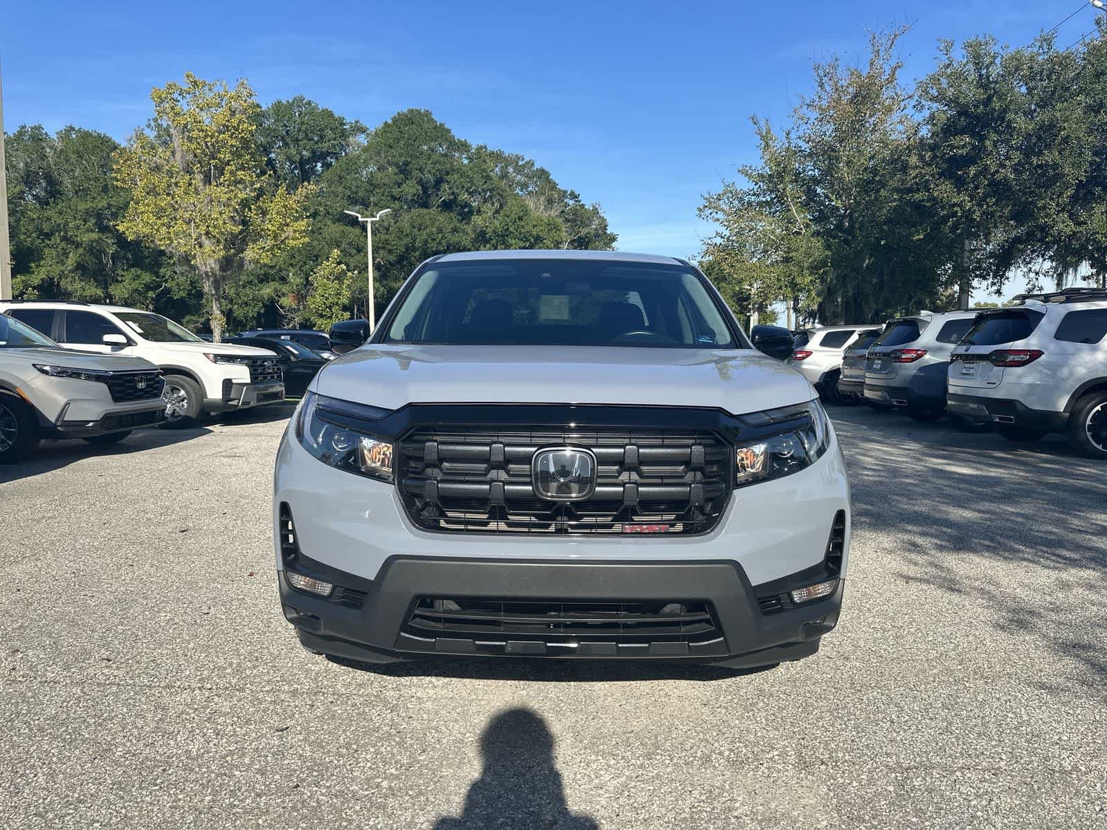 Used 2025 Honda Ridgeline Sport image 9