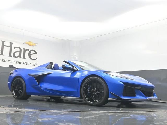 New 2026 Chevrolet Corvette Z06 w/ Z07 Performance Package image 2