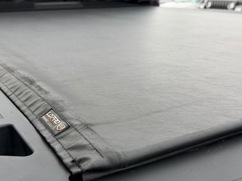 Used 2021 GMC Canyon AT4 image 8