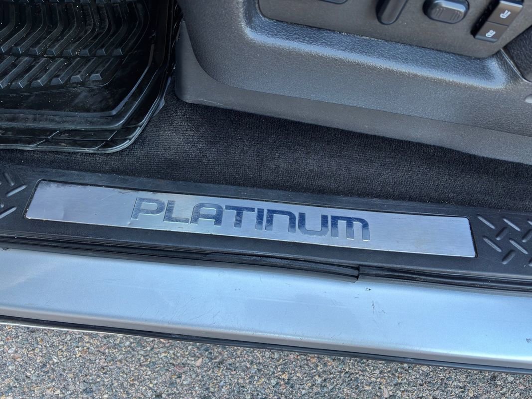 Used 2013 Ford F150 Platinum image 38